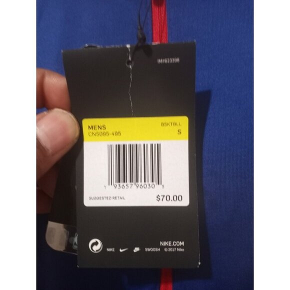 New Nike Dri Fit NBA Philadelphia 76ers 1/4 Zip L/S Pullover Men's Small S Blue - Picture 3 of 12